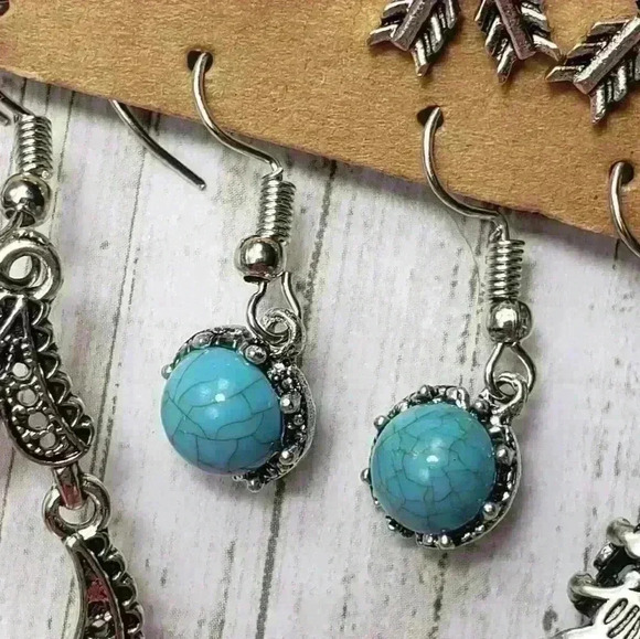 NWT Bohemian Vintage Earrings Silver Alloy Turquoise Bohemian Hippy Western - Picture 7 of 12